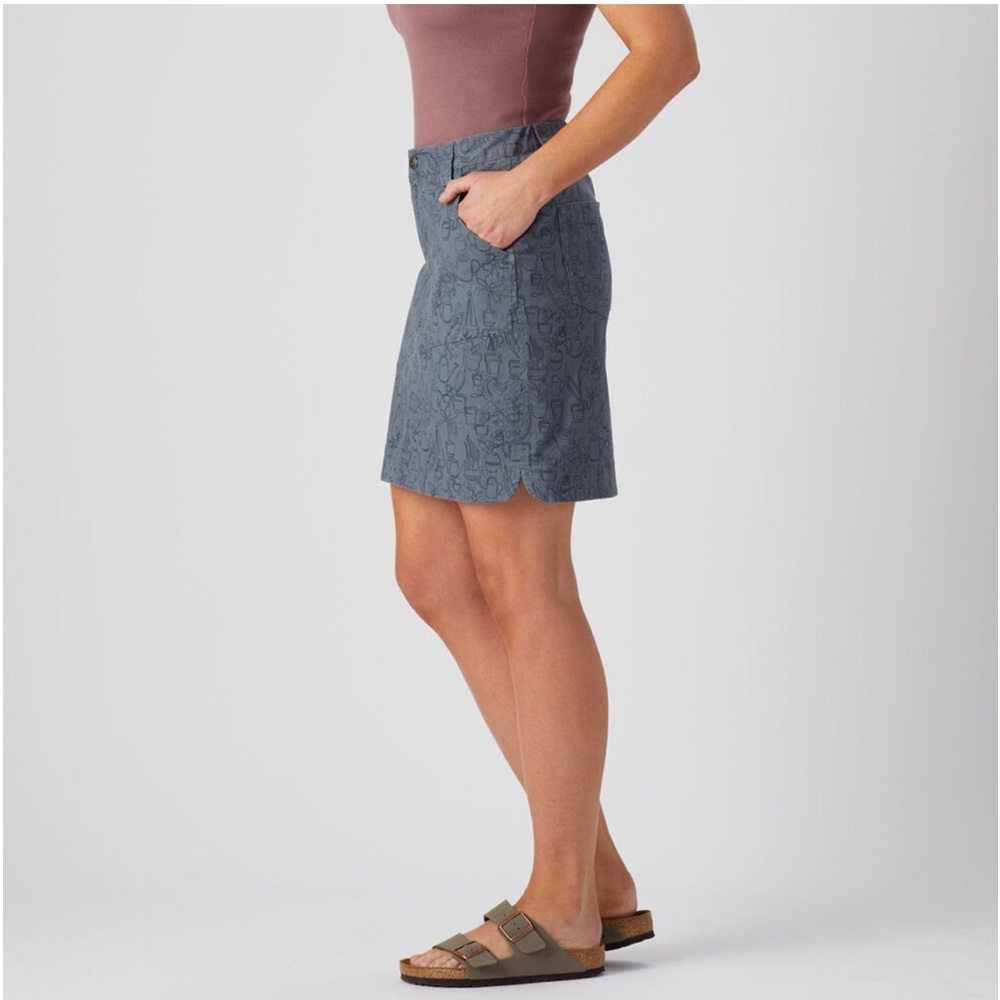 Duluth Women’s Gray Gardening Skort. Size S(714)